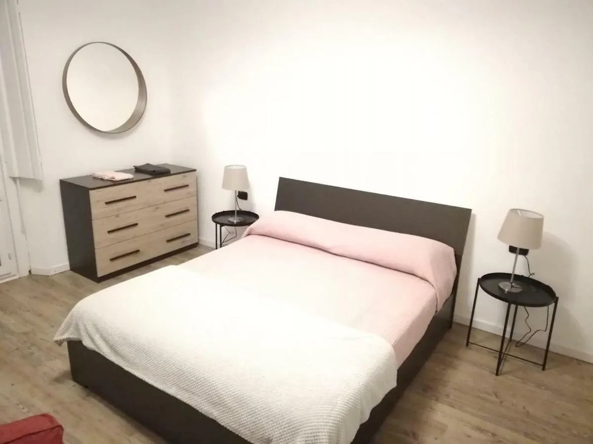 Centro E Parco 10 Min - Flat In Monza Apartment
